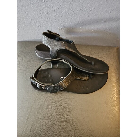 Vionic Leather T-Strap Sandals‎ Terra Black Leather Size 8.5 (S30) - Picture 5 of 6